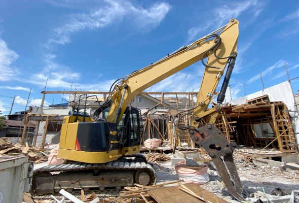 解体工事作業風景