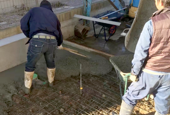 外構工事作業風景